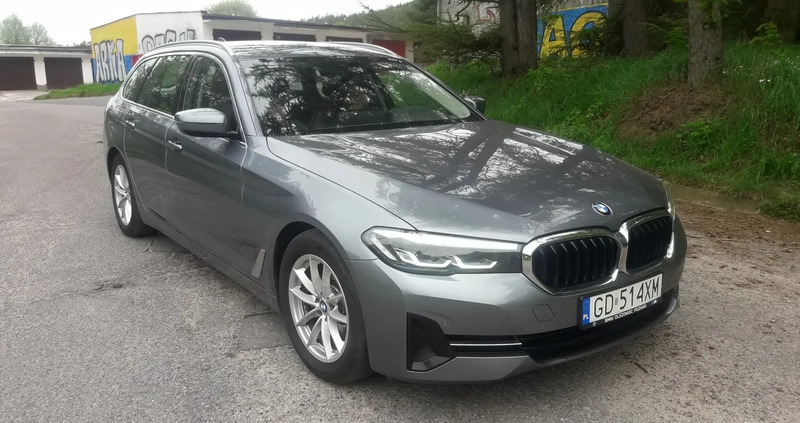 BMW Seria 5 cena 159900 przebieg: 35000, rok produkcji 2021 z Gdynia małe 232